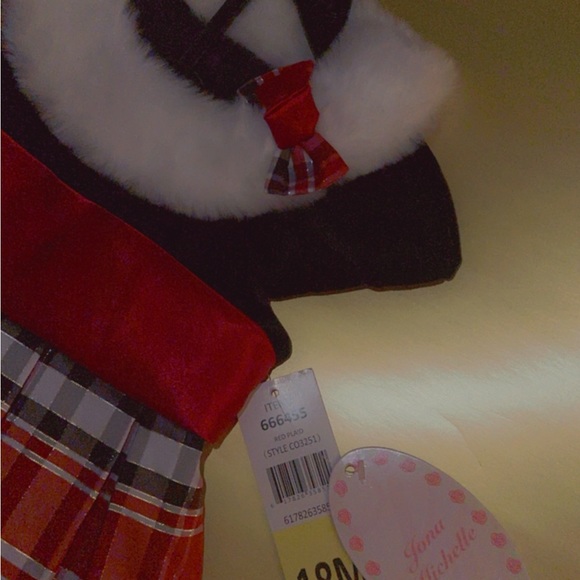 Christmas dress for baby girl 18 months in size never worn brand new with tags - Picture 3 of 3